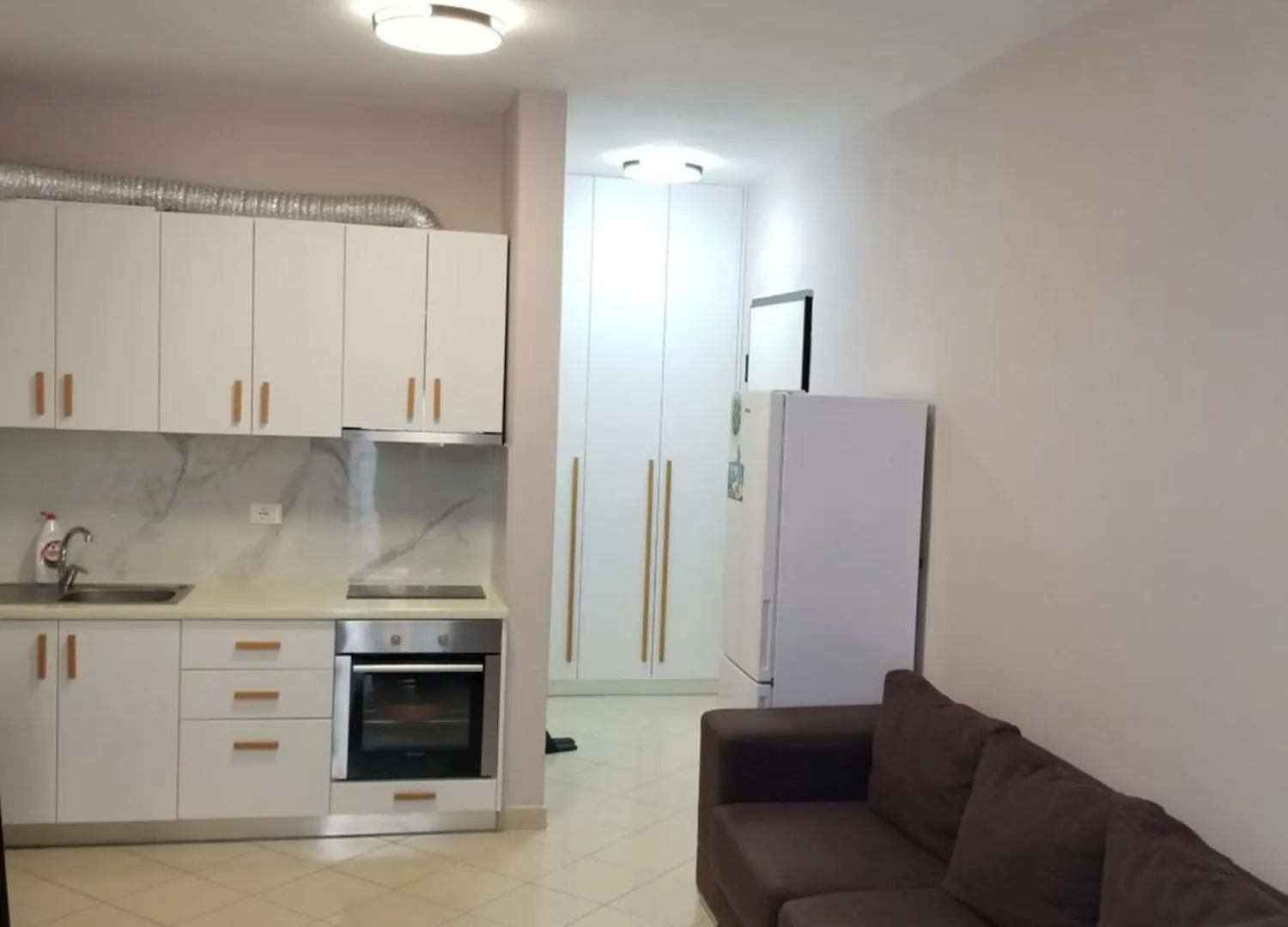 Apartment Misa Vlore 0*,  Albania